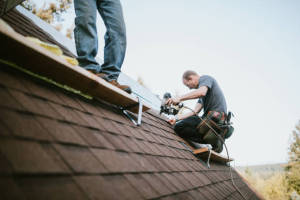 Local Roofers in W Brentwood, NY